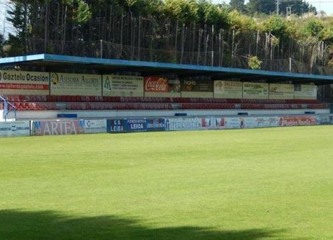Instalaciones Deportivas Municipales de Sarriena, campo 1