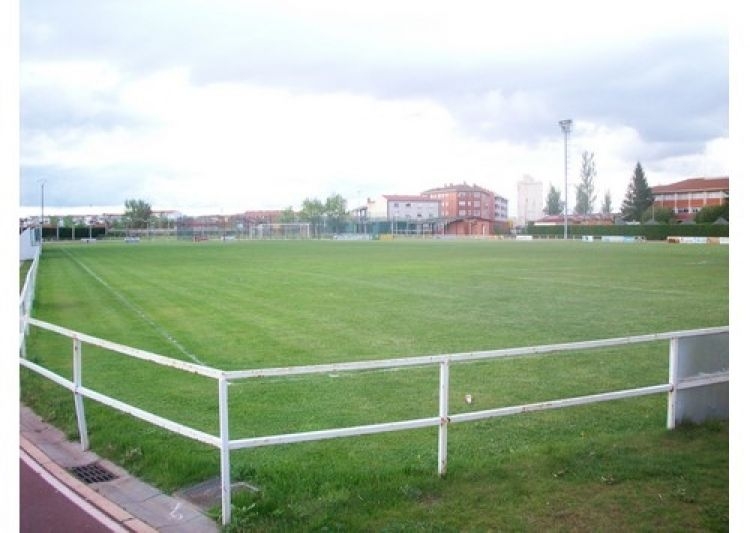Campo Municipal de Santa María del Páramo