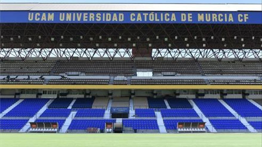 Estadio de fútbol BeSoccer - La Condomina