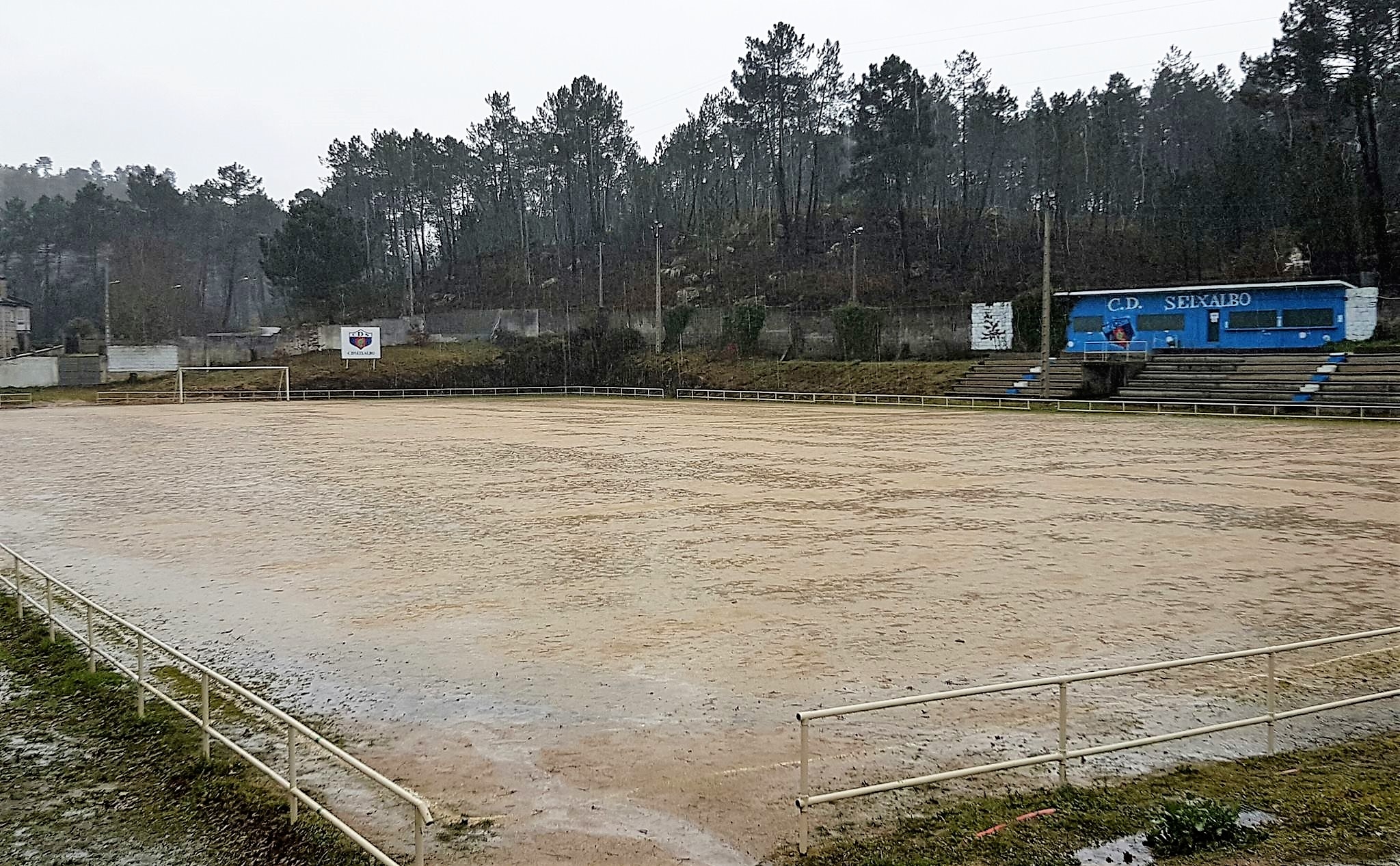 Campo de Futbol O Carqueixal