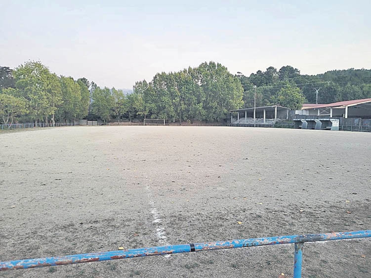 Campo de Futbol O Paraño