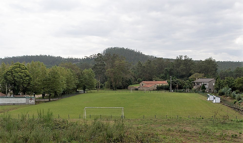Campo de Futbol de Feira Nova
