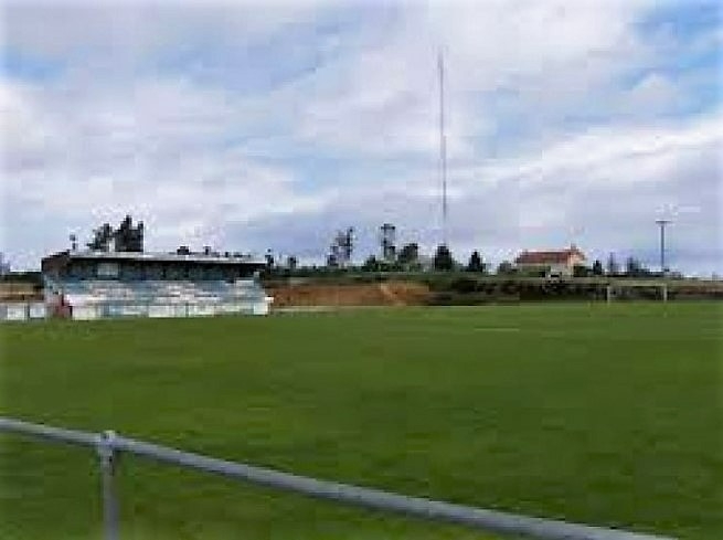 Campo de Futbol de Monte Rojo