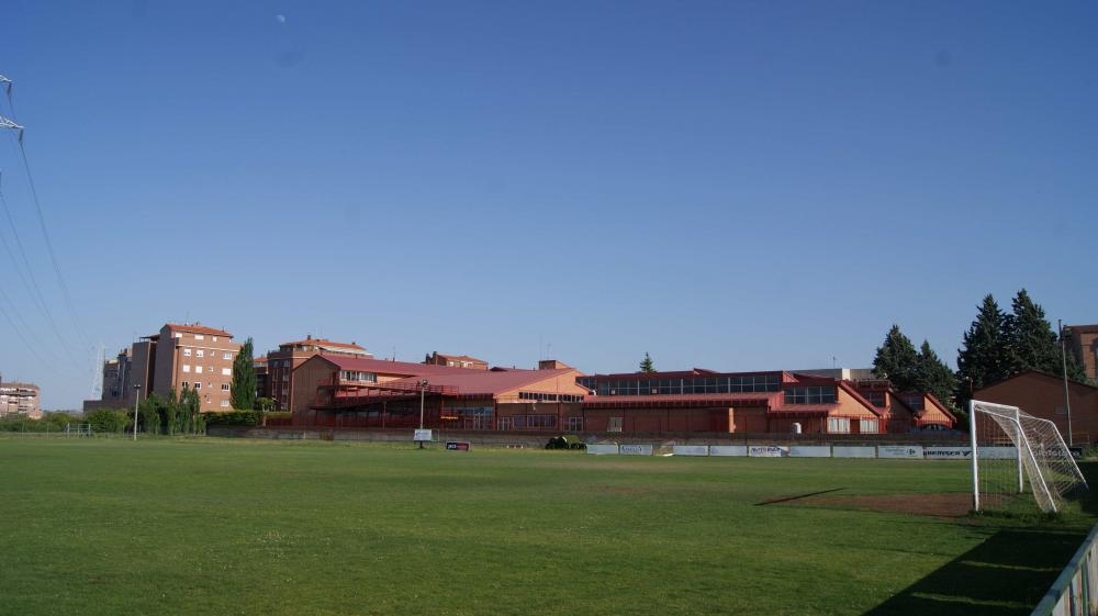 Campo de fútbol Ángel de Vicente